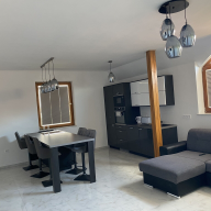 Lelle Centrál Apartman
