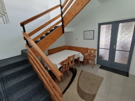 Révi Apartman9