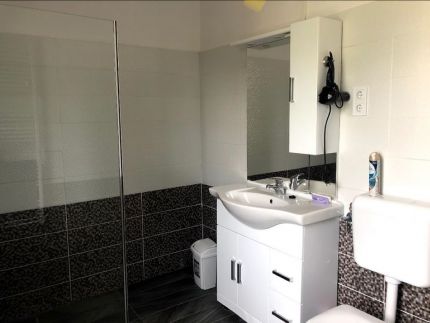 Glória Wellness és Apartmanház13