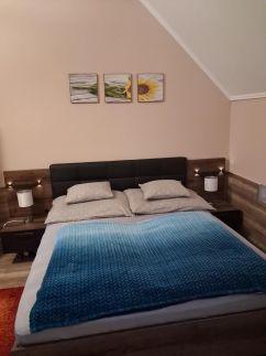 Fónagy Apartmanok52