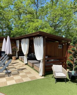Garden Villa Zsóry****21