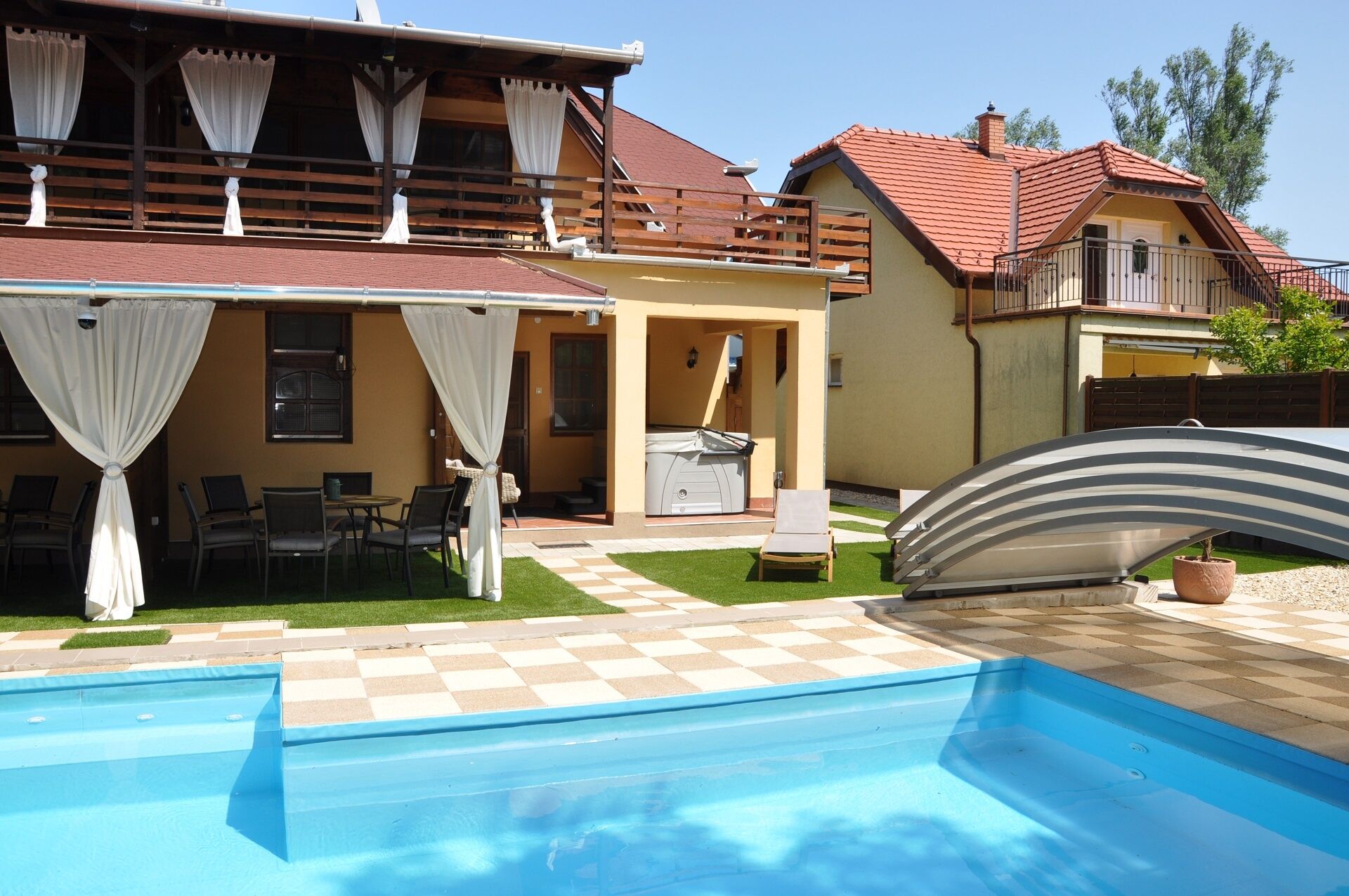 Garden Villa Zsóry**** – Mezőkövesd fotó 2