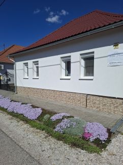 White House Apartman16