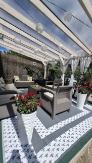 White House Apartman6