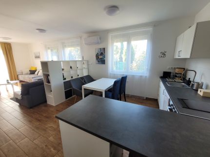 Flow&Garden Apartman7