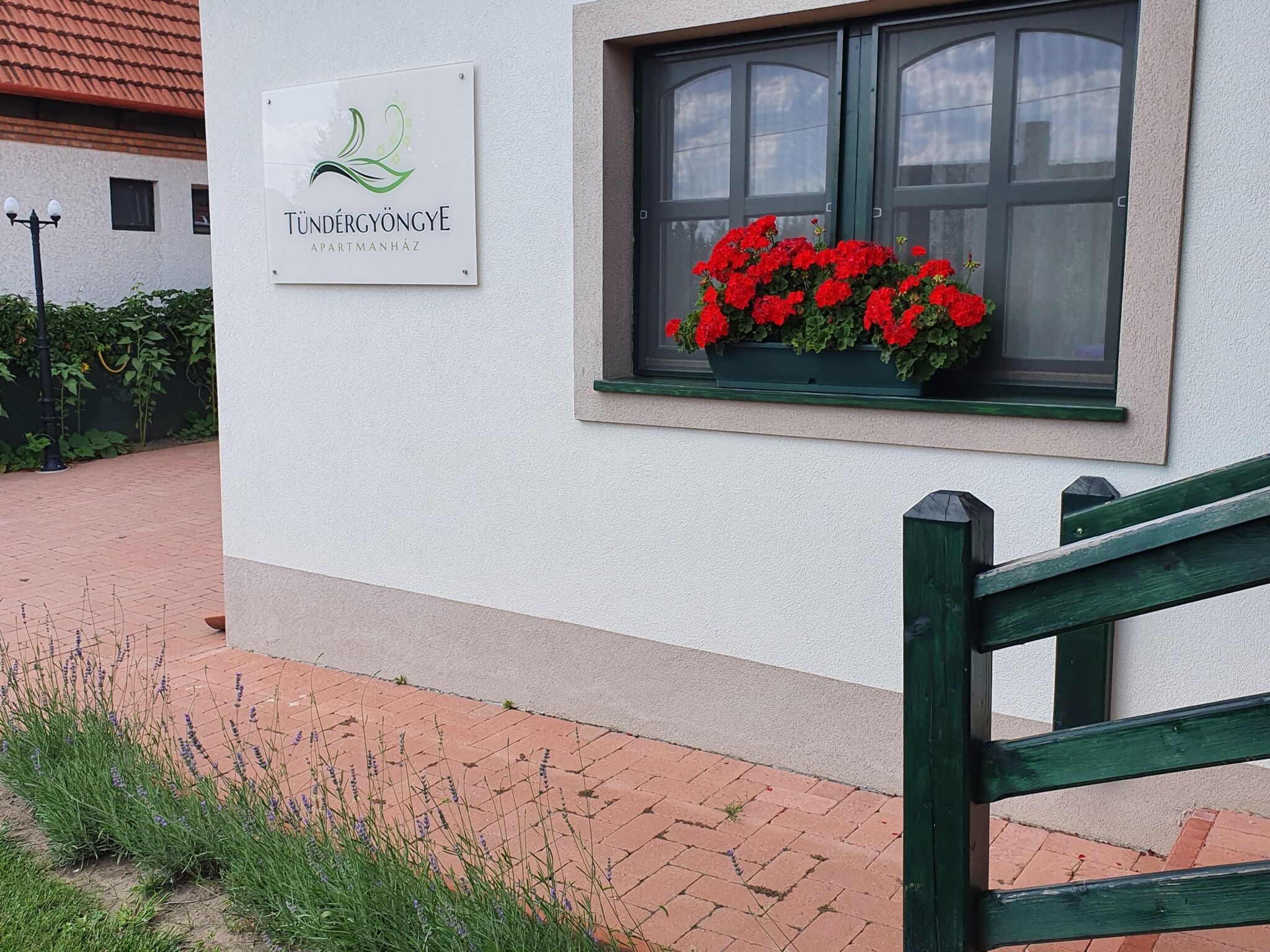 Tündérgyöngye Apartmanház – Zirc fotó 24
