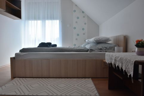 Csenár Apartman IV14