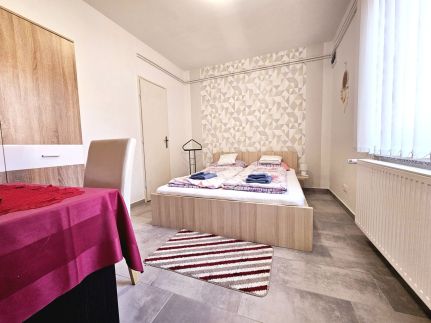 Csenár Apartman IV12
