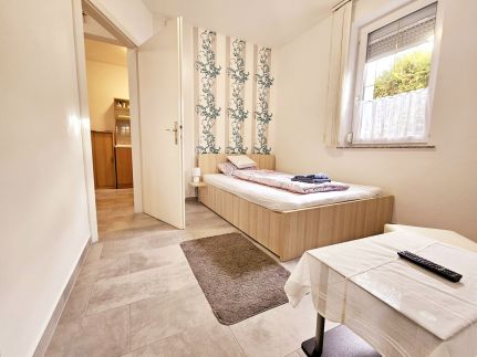 Csenár Apartman IV13