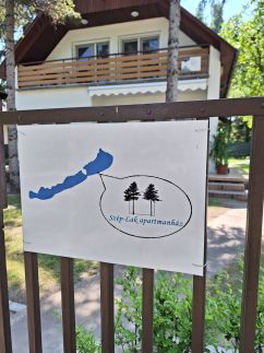 Szép-lak Apartmanház8