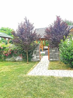 CsakTi Vendégház*****24