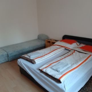 Kissflóra 2 Apartman2
