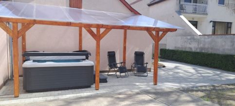 Andi Apartmanház55