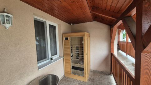 Andi Apartmanház79