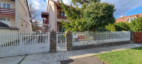 Andi Apartmanház22
