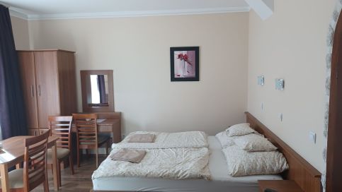 Andi Apartmanház4