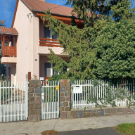Andi Apartmanház