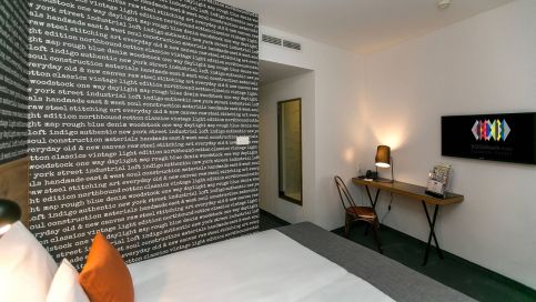 Roombach Hotel Budapest Center13