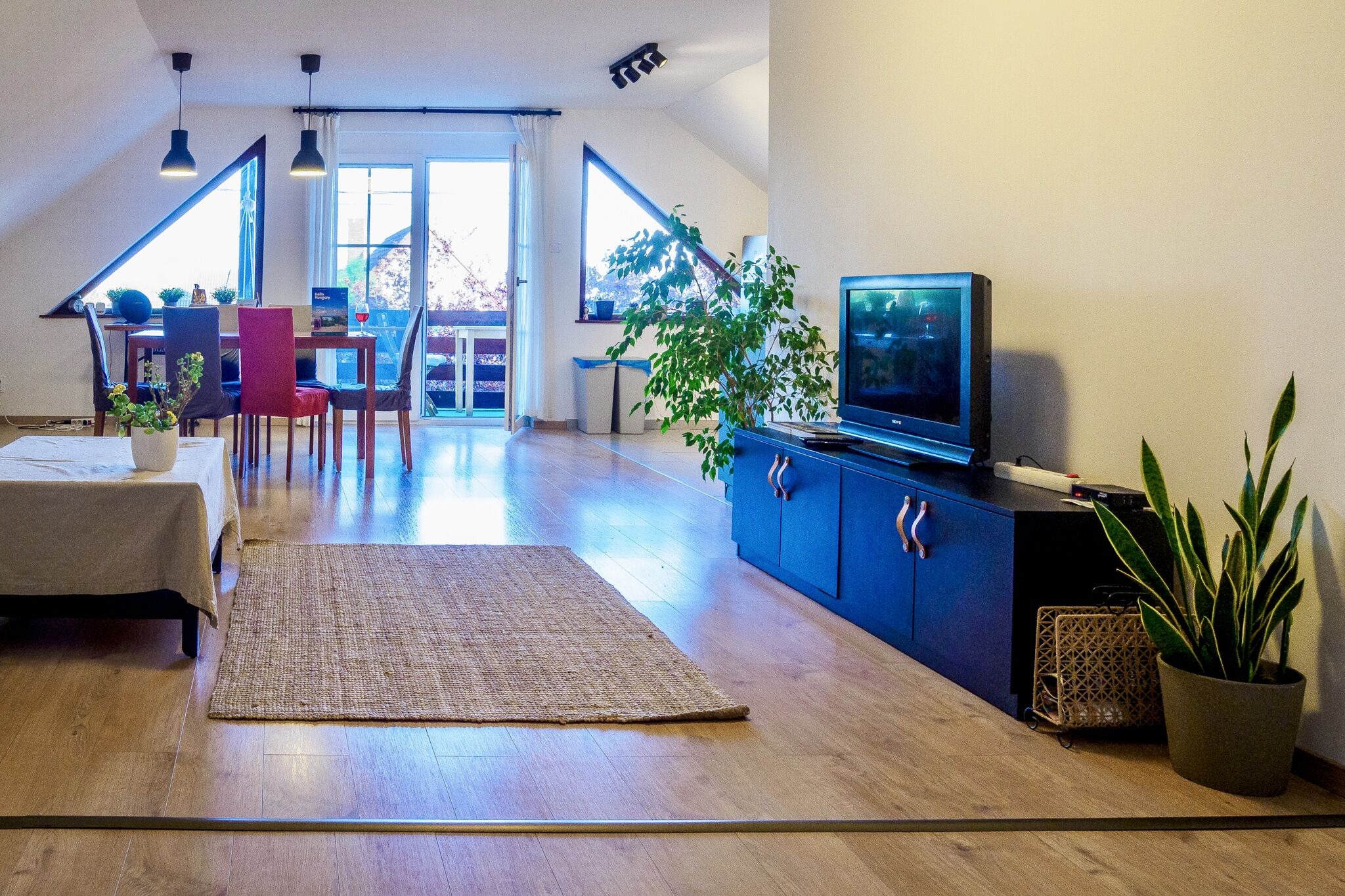 Karádi Apartman – Zánka