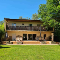 Family&Friends House