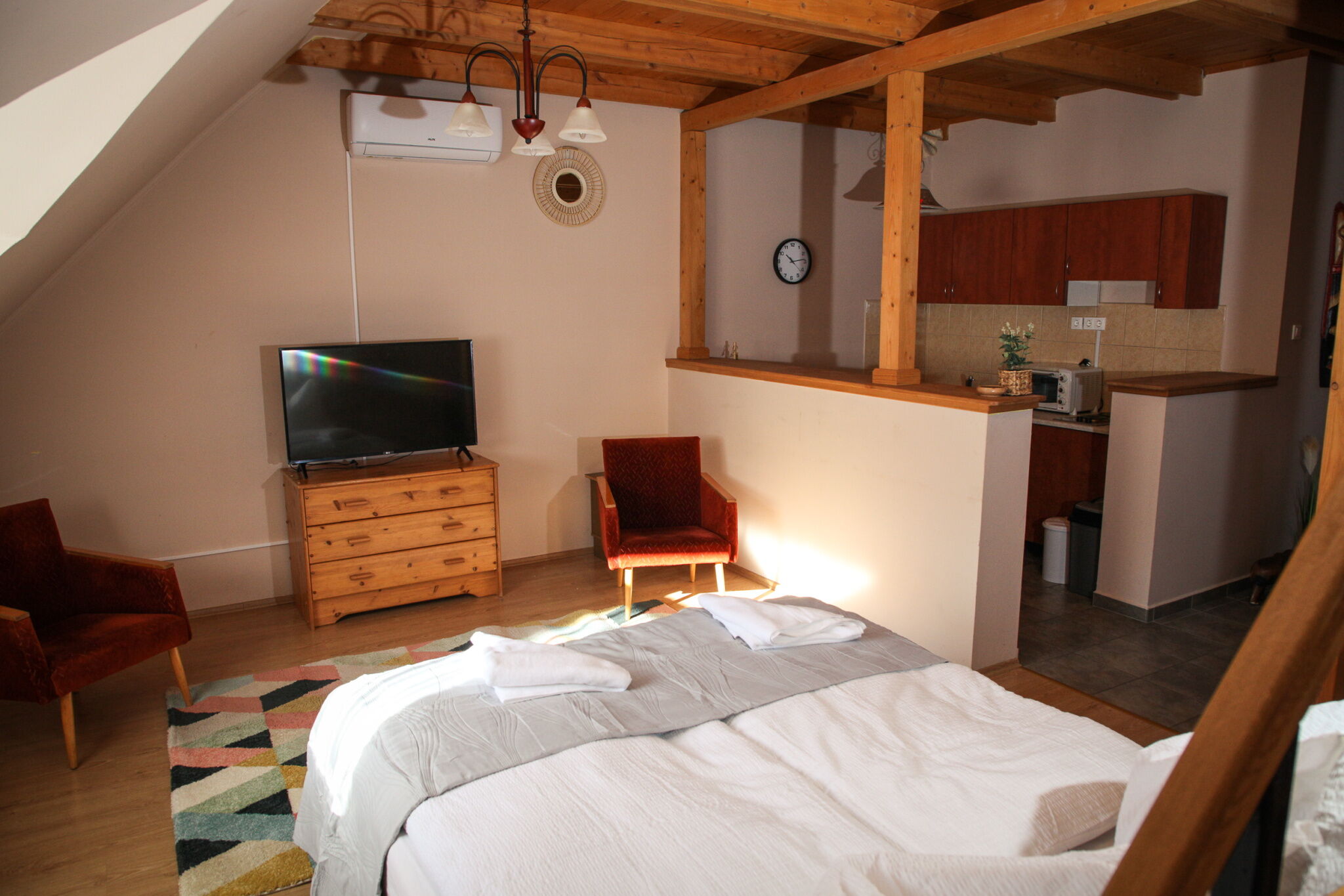 Kisfaludy Apartman – Sümeg fotó 9