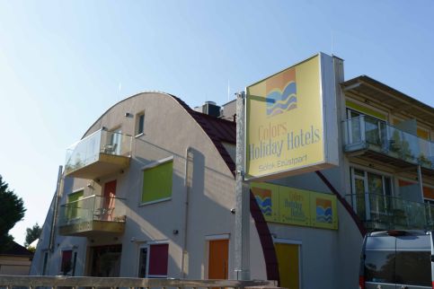 Colors Holiday Hotel44
