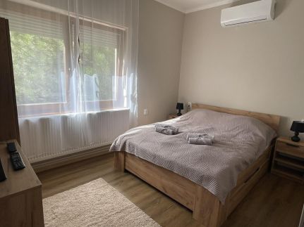 Tulipán Apartman13