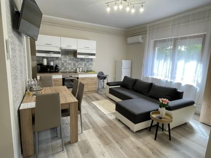 Tulipán Apartman