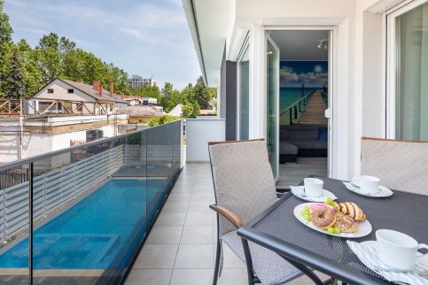 Royal Resort Apartment1