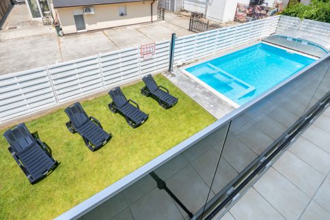 Royal Resort Apartment2