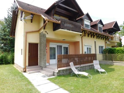 Balatonpart-lak Apartman Balatonfenyves