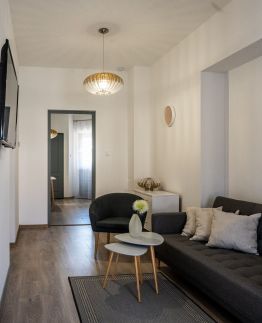 Belvárosi Farkas Apartman****9