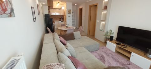 Riella Home Apartman4