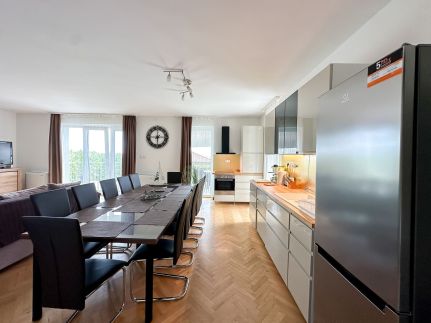 Aranyeső Apartmanházak No.133