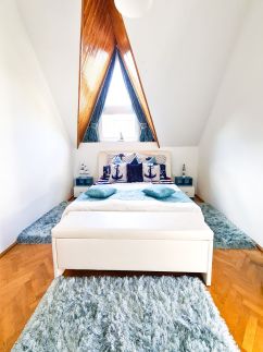 Aranyeső Apartmanházak No.117