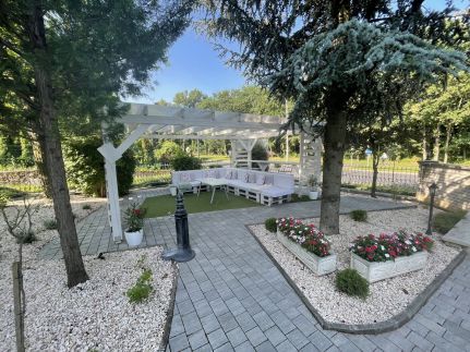 Villa Rose Garden Panzió14