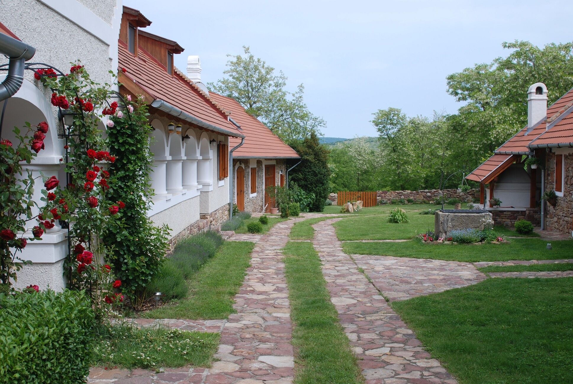 Hársfa Apartmanház – Salföld fotó 3