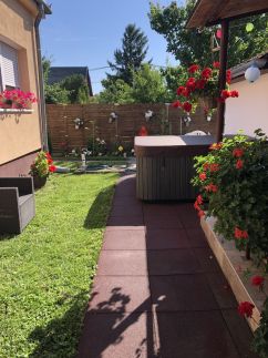 FűszáLak Apartman