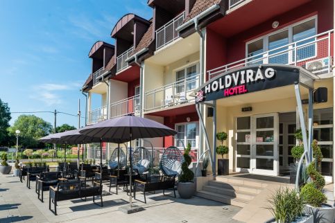 Holdvirág Hotel33