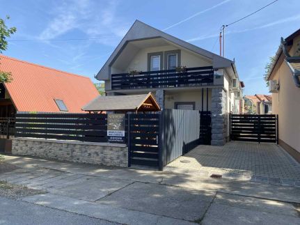 Sólyom Apartman
