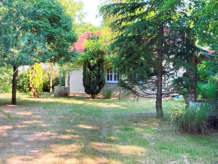 Töreki Cottage11