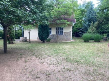 Töreki Cottage4