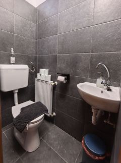Lili Apartmanház9