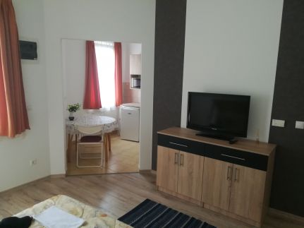 Mira Apartman3