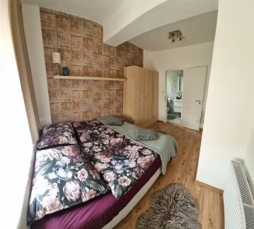 City Center Apartman8