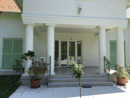 Villa Rosa Centre33