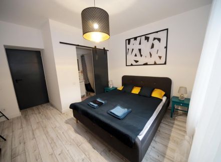 Étoile Apartman****5