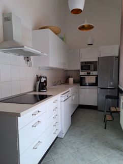 Rózsa Apartman9