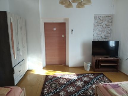 Crystal Apartman35