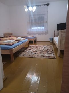 Crystal Apartman46